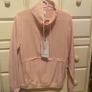 Lululemon Pack Light Pullover Size 4 NWT